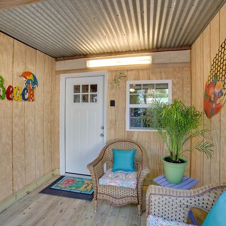 Ocean Isle Beach Studio With Patio - 1 Mi To Pier! Buitenkant foto