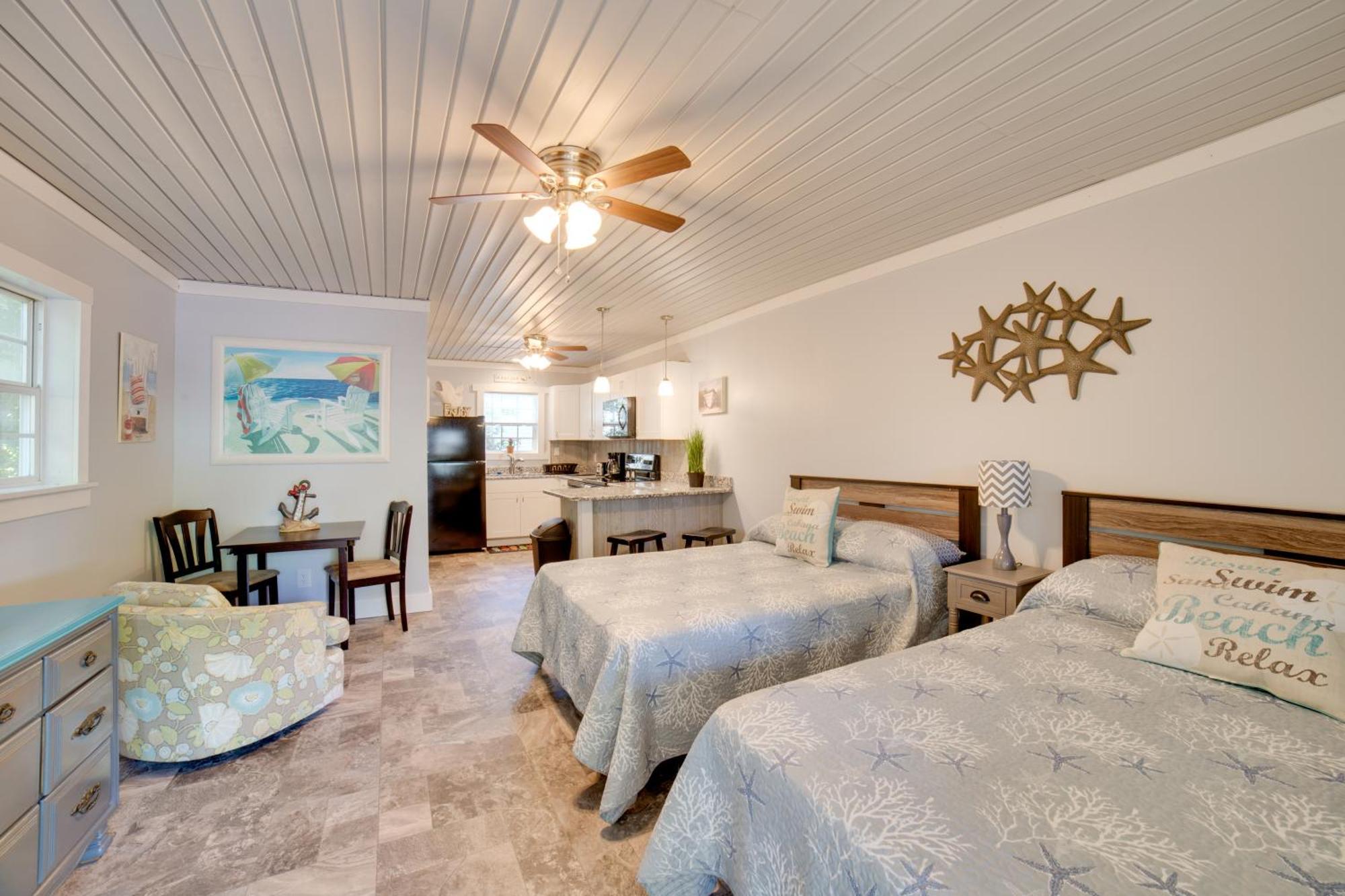 Ocean Isle Beach Studio With Patio - 1 Mi To Pier! Buitenkant foto